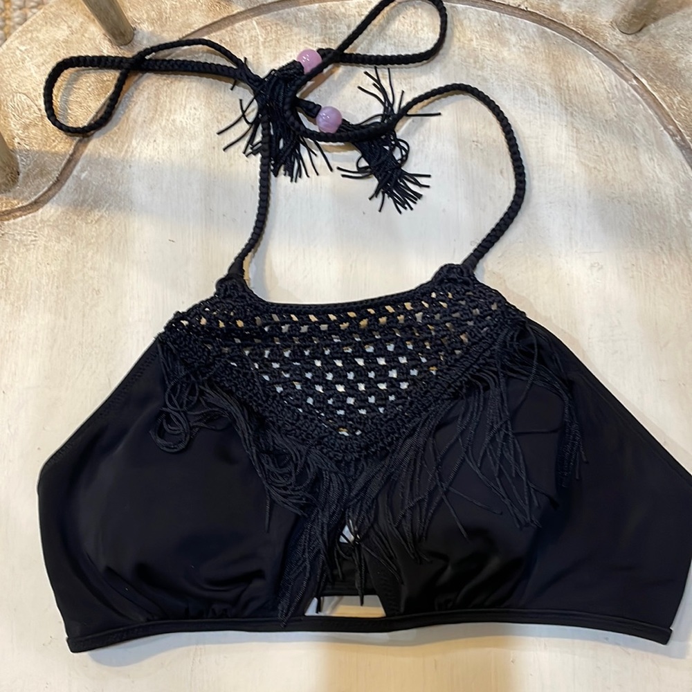 Womens Victorias Secret Bikini top. Black